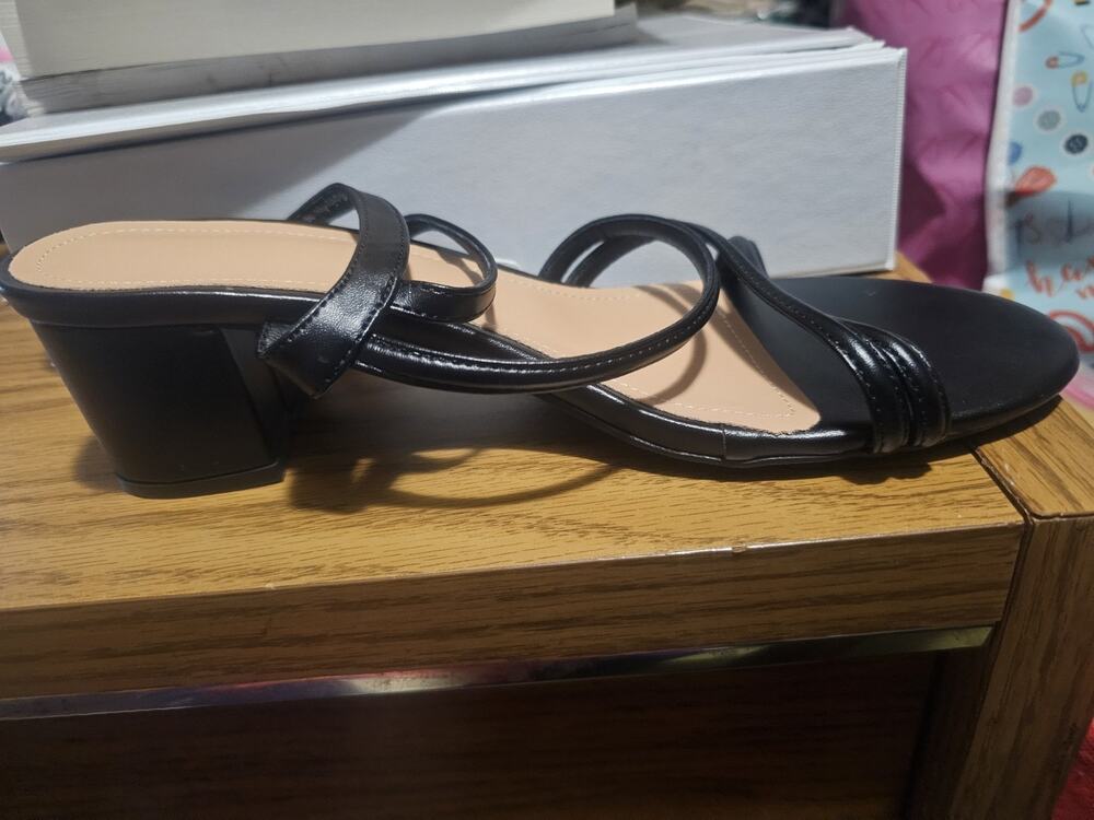 Women's Chunky 2" Blocked Heeled Gladiator Sandals Black Size 9 Cushioned Insole